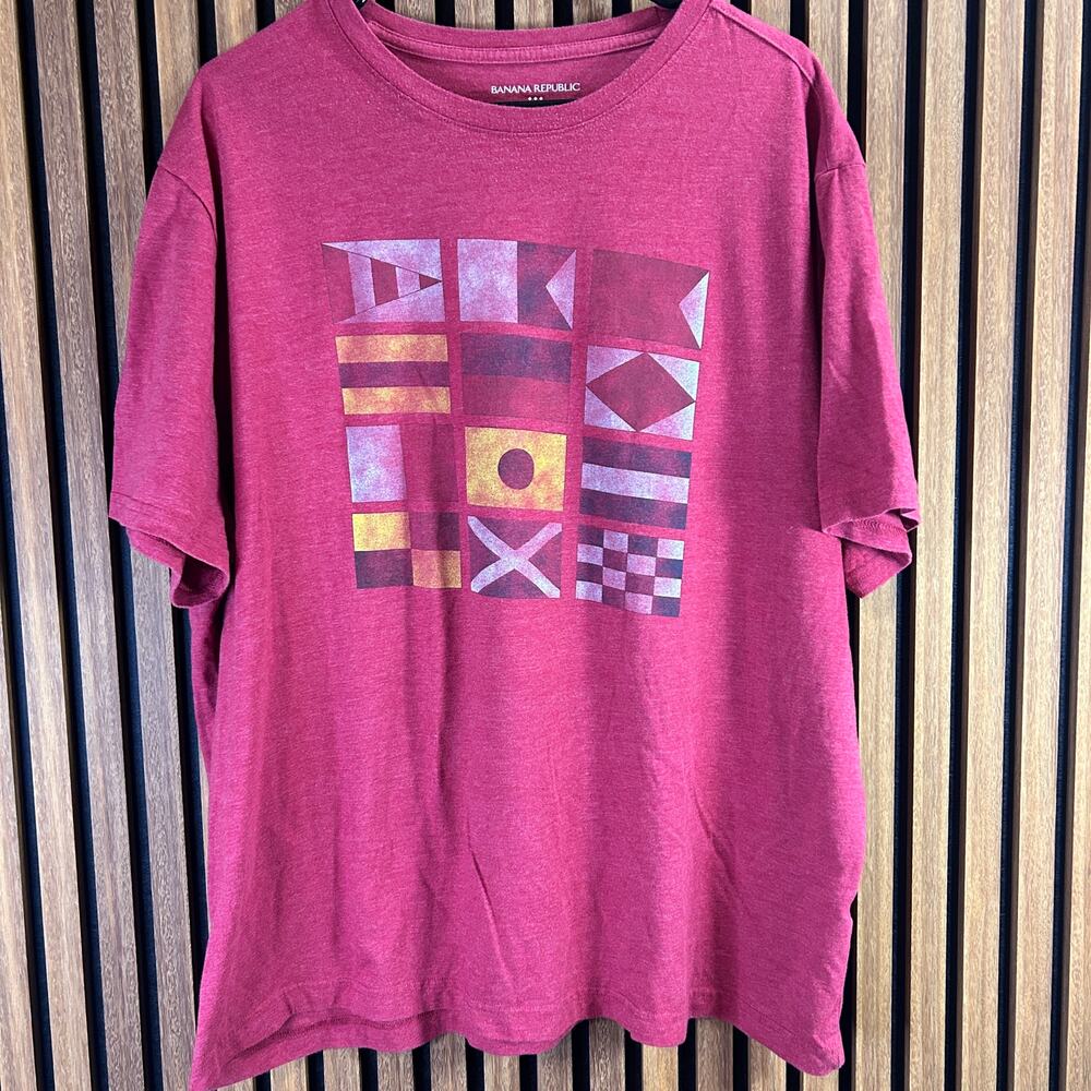 Banana Republic Graphic T-Shirt | Men’s XXL | Burgundy Red